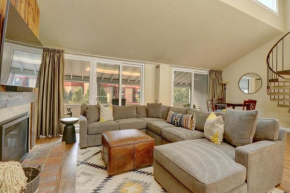 SB206 Snowbridge 2Br 2Ba condo